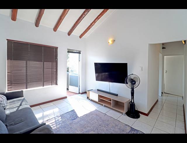 2 BEDROOM APARTMENT FOR SALE IN NORTHGATE